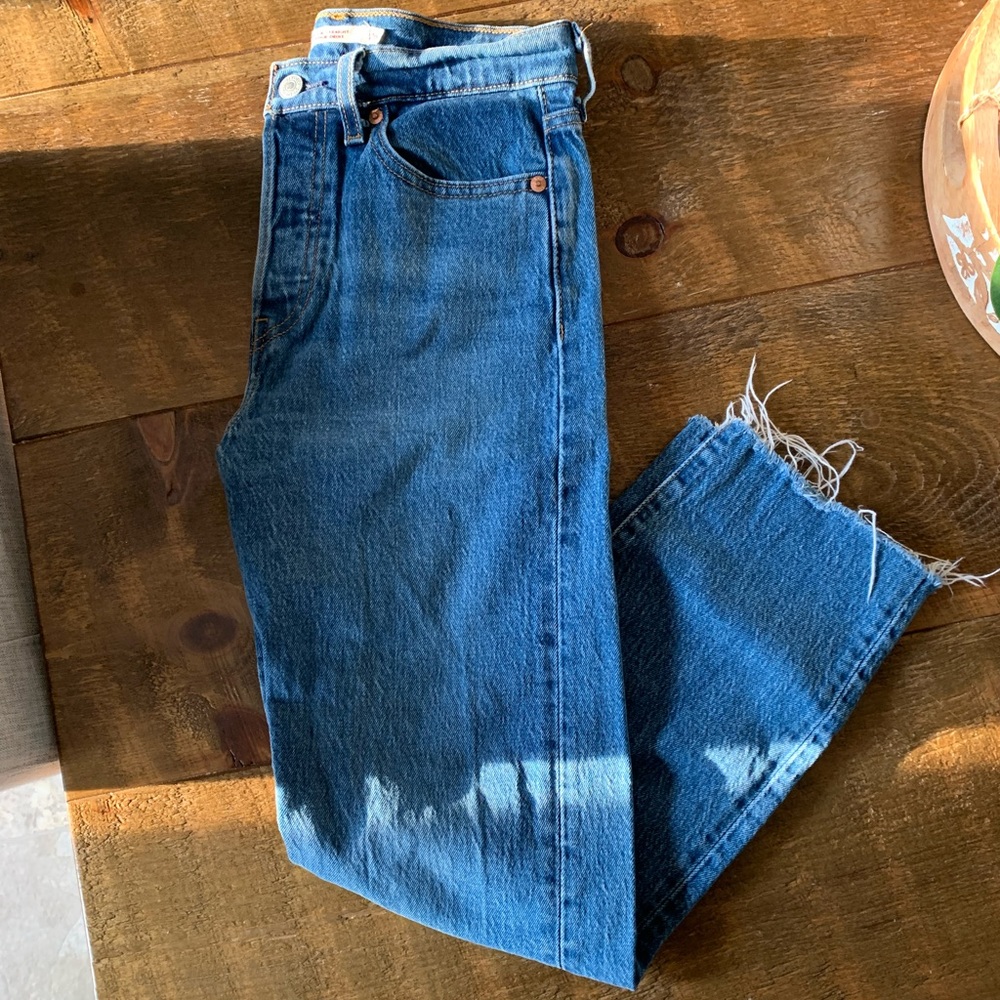 Levis Wedgie Straight Jeans